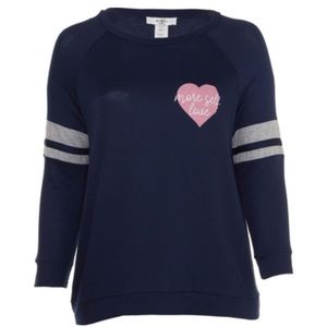 🆕 Women’s Navy Blue Striped Sleeve Heart Pullover Sweater